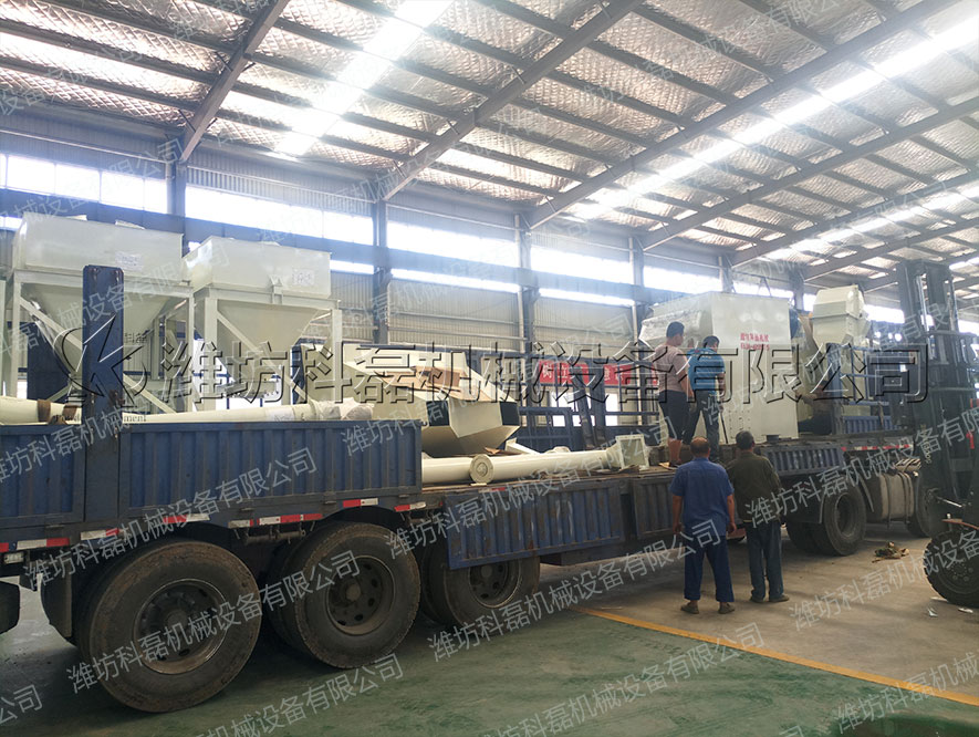 科磊攪拌、輸送整套設備發貨實拍 螺旋輸送 絞龍 料倉 攪拌站 第2張 科磊攪拌、輸送整套設備發貨實拍 螺旋輸送 絞龍 料倉 攪拌站 第2張