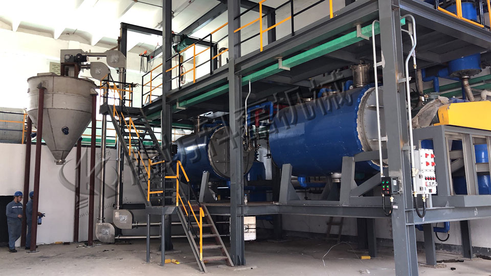 科磊不銹鋼管鏈輸送機客戶現(xiàn)場實拍 第2張