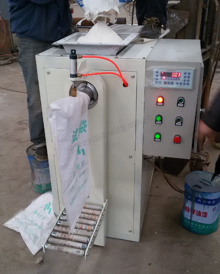 小螺桿式自動(dòng)閥口袋包裝機(jī)省時(shí)省力提高效率 第1張